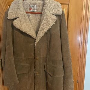 Men’s suede winter coat. Shearling like lining.